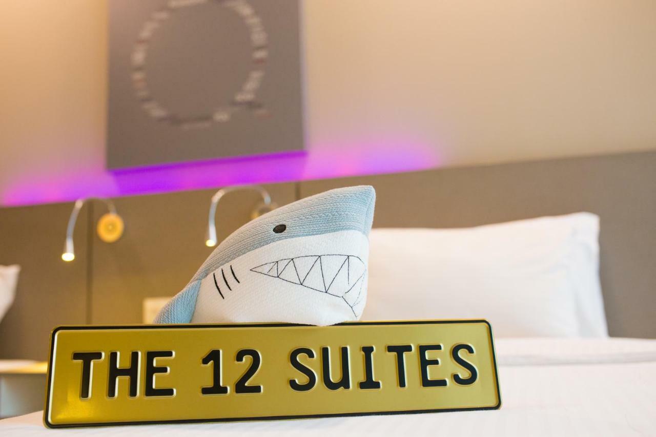 The 12 Suites @ Empire Damansara Petaling Jaya Eksteriør bilde