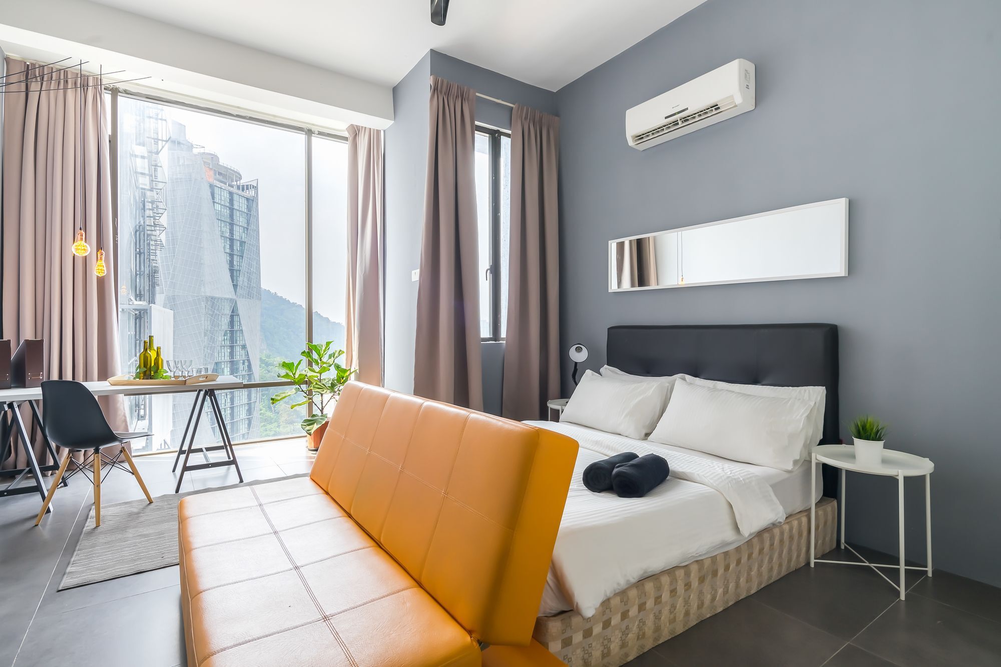 The 12 Suites @ Empire Damansara Petaling Jaya Eksteriør bilde